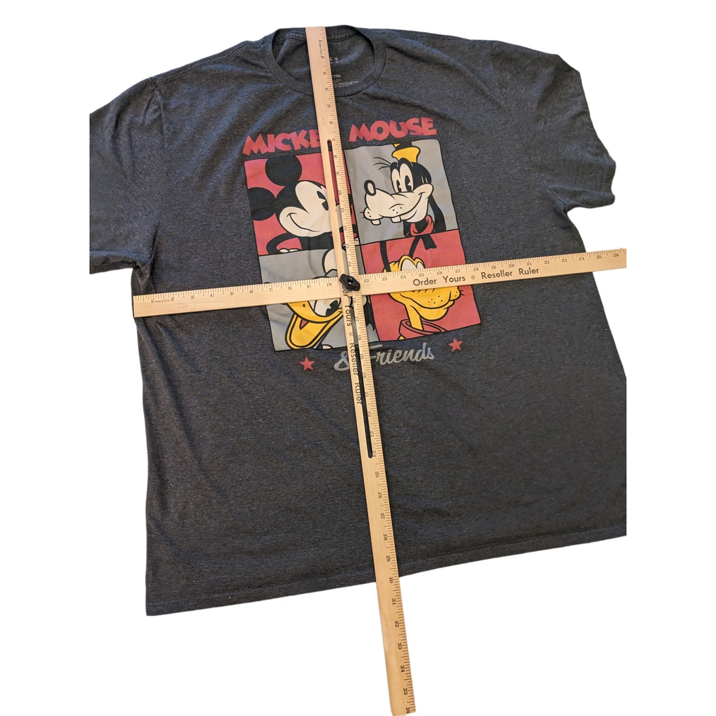 Disney Mickey Mouse Friends Shirt Mens XXL Goofy Donald Pluto Short Graphic Tee
