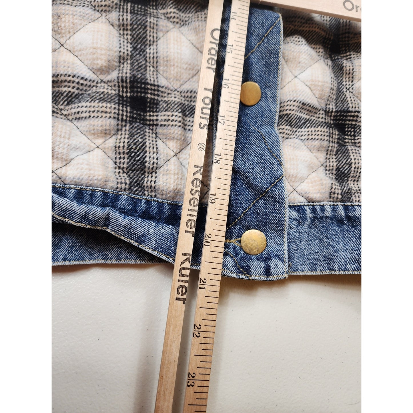 En Creme Quilted Plaid Denim Jacket Womens Medium Shacket Collar Snap Cozy Y2K