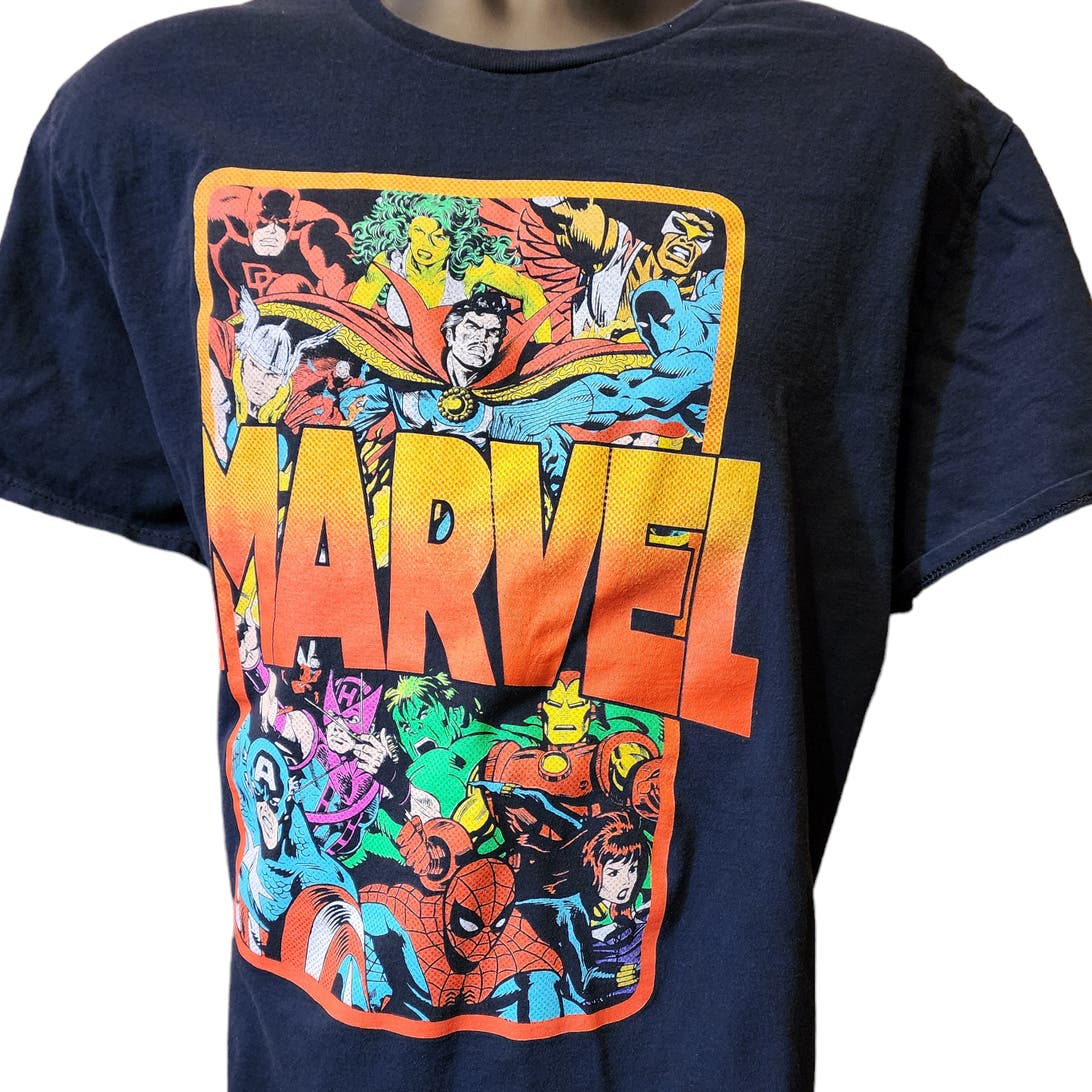 Marvel T Shirt Mens XL Crew Neck Superhero Graphic Retro Tee Bold Short Sleeve