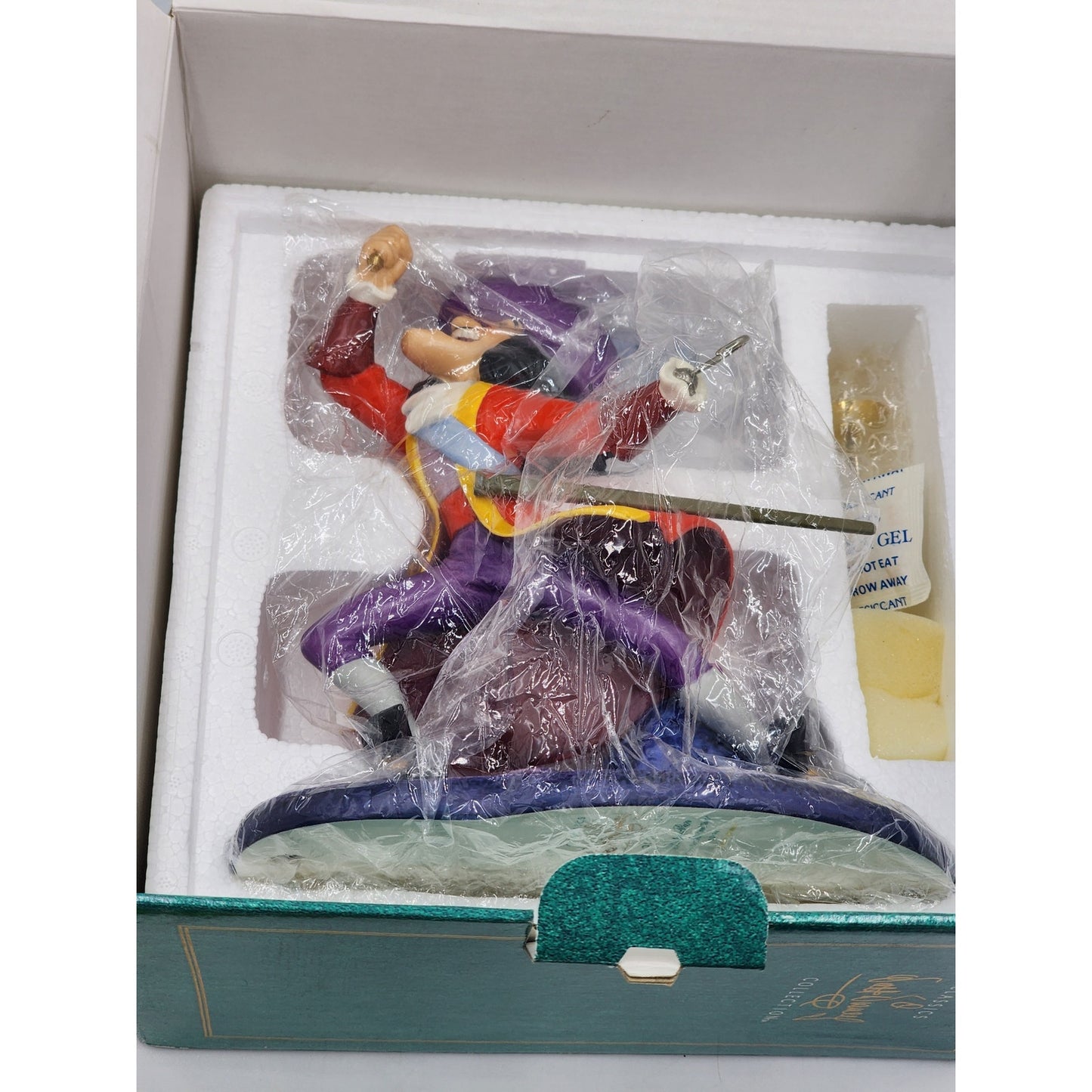 WDCC Captain Hook Peter Pan I've Got You This Time Figurine COA Box Disney