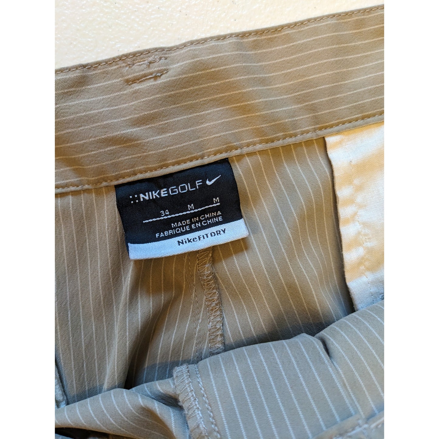 Nike Golf Shorts Mens 34 Fit Dry Beige Lightweight Stretch Polyester Spandex