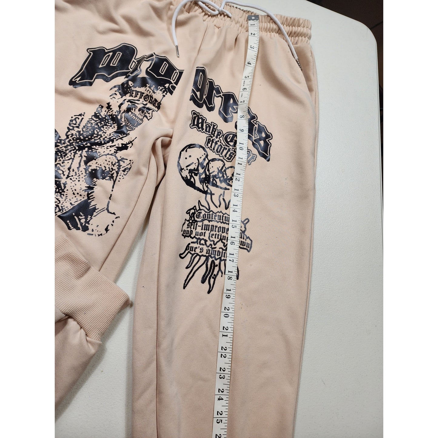 Graphic Sweatpants Jogger Medium Skull Streetwear Gothic Y2K Progress Motivation