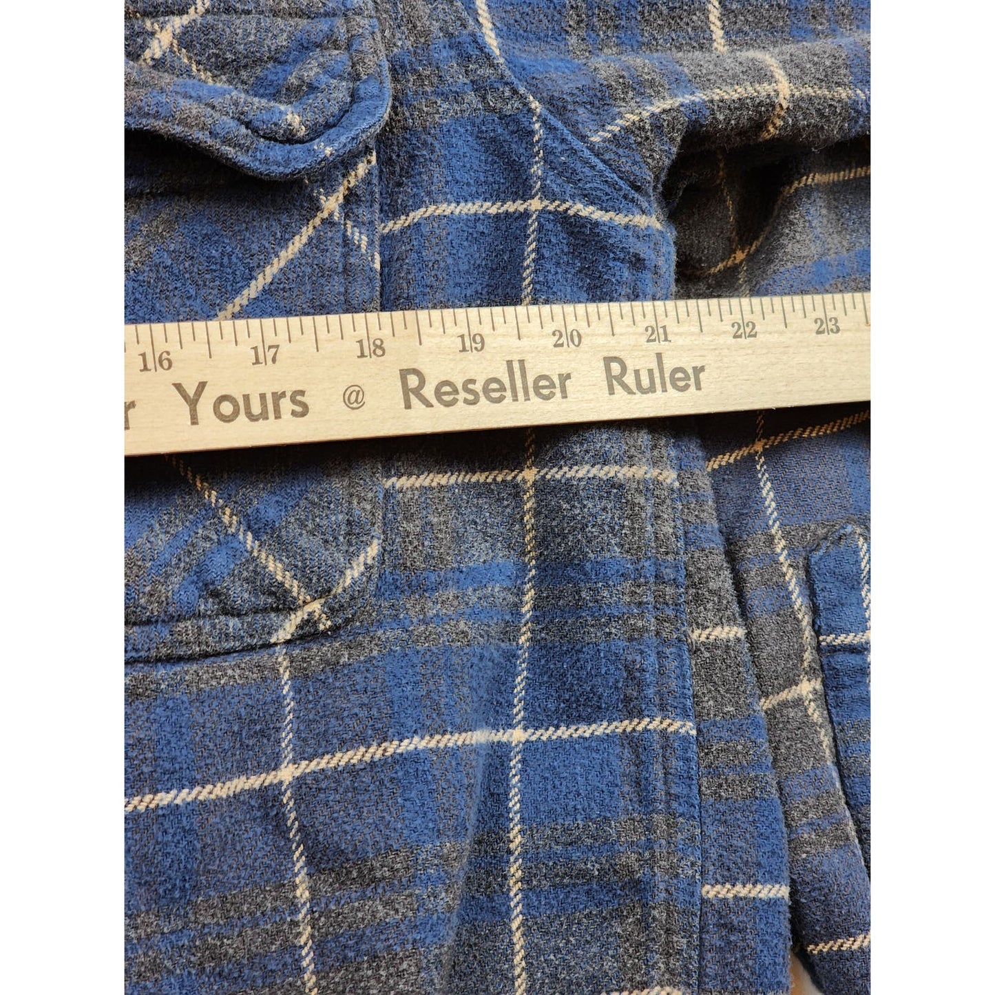 Burry Lane Flannel Shirt Mens Medium Classic Rugged Plaid Long Sleeve Button Up