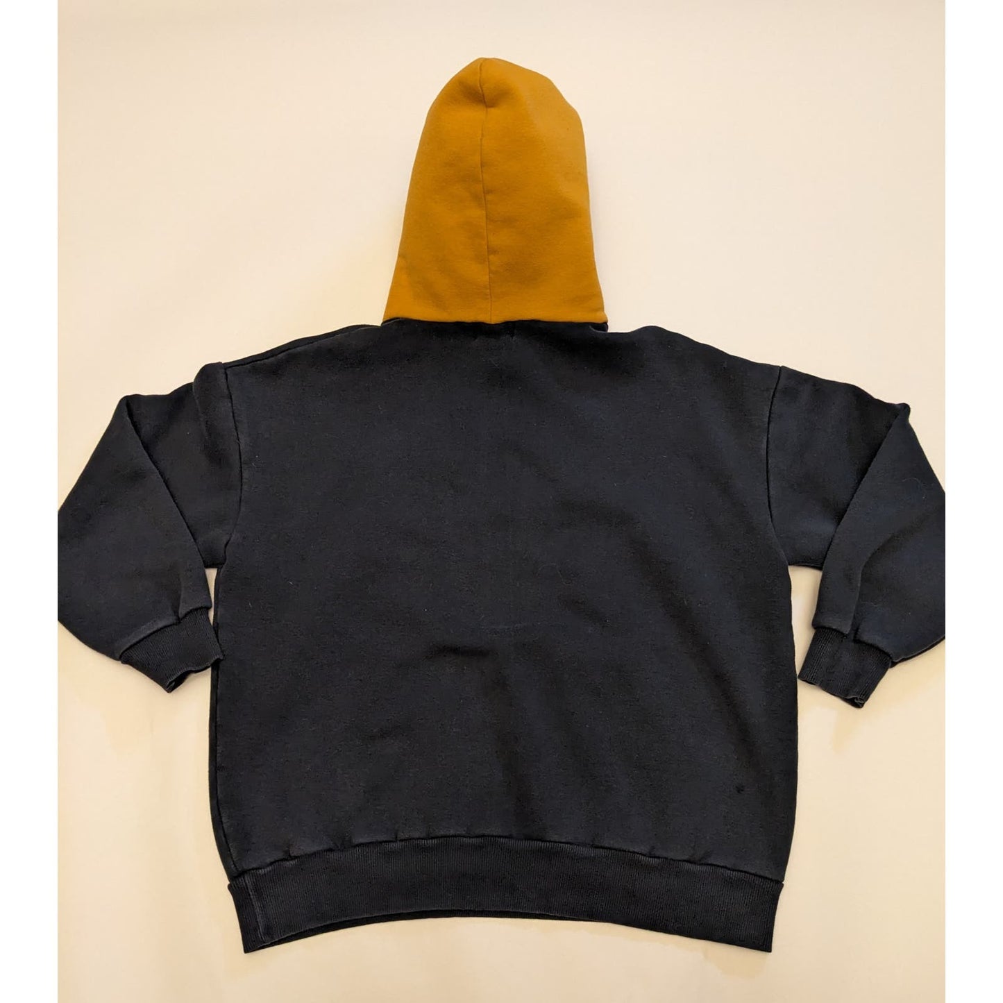 Leon Gosister Mens Small Hoodie Yellow Black Pullover Long Sleeve Streetwear