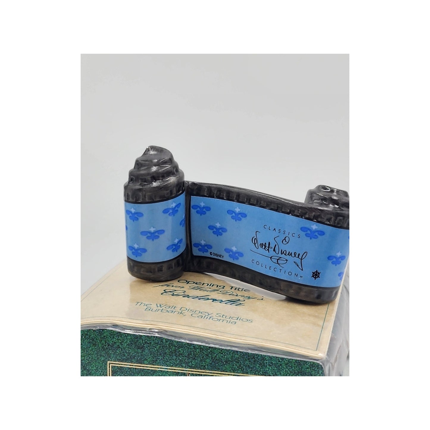 WDCC Cinderella Opening Title Film Reel Figurine Disney Vintage Retired COA Box