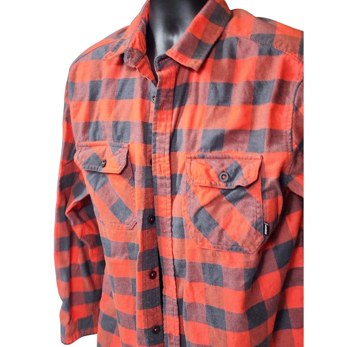 Burton Flannel Shirt Mens Large Red Black Buffalo Plaid Button Lumberjack Skate