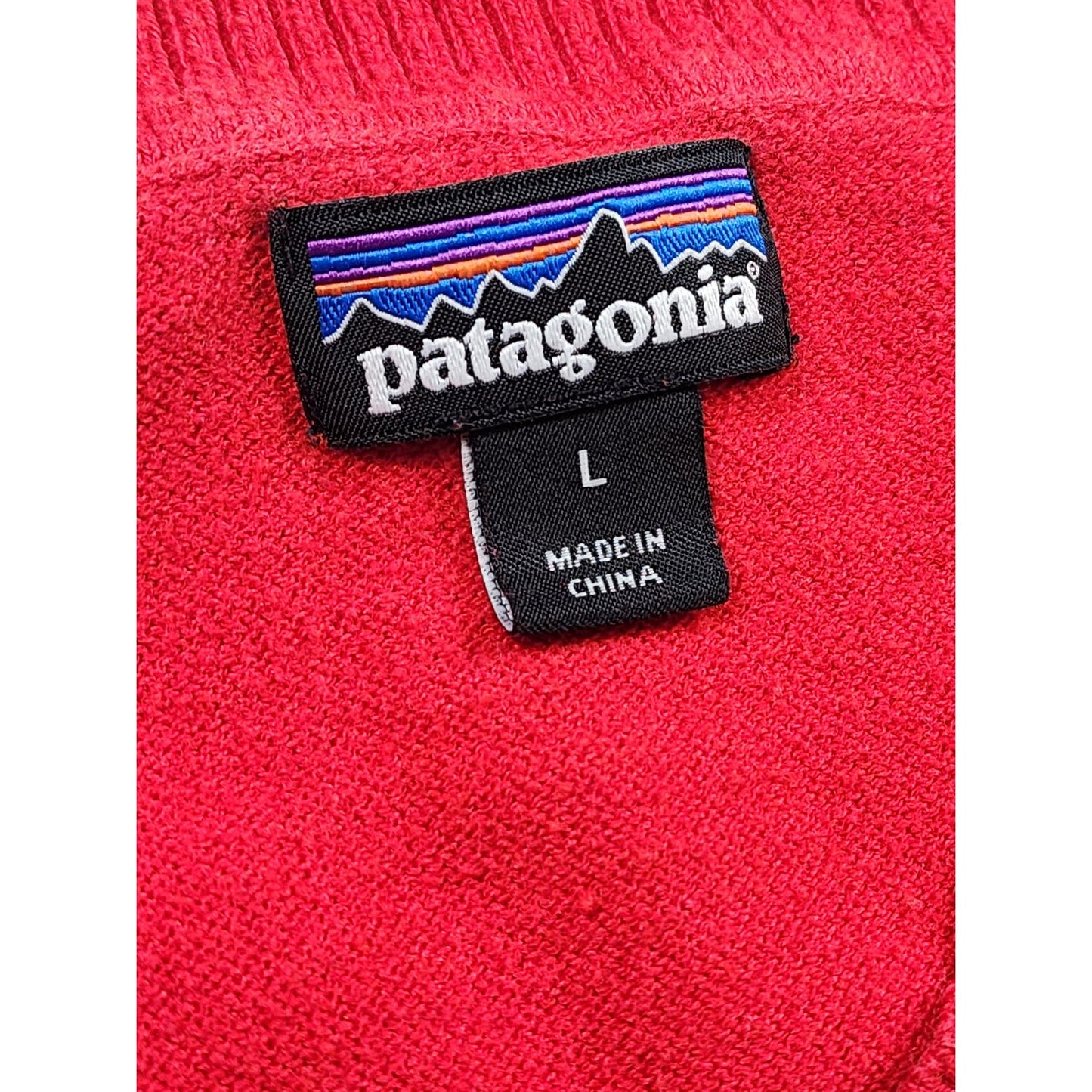 Patagonia Sweater Womens Large Red Pullover Classic Cozy Casual Chic Sweatshirt