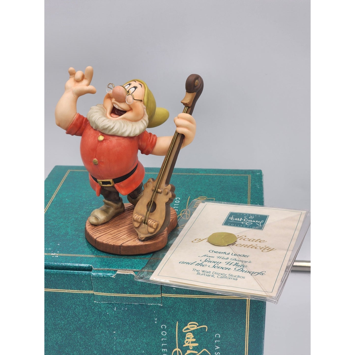 WDCC Doc Snow White Seven Dwarfs Cheerful Leader Disney Vintage Retired Box COA