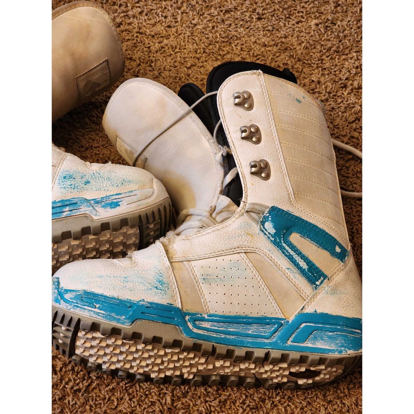 Burton Snowboard Boots Casa Womens 9 White Teal Freestyle All Mountain Lace Up