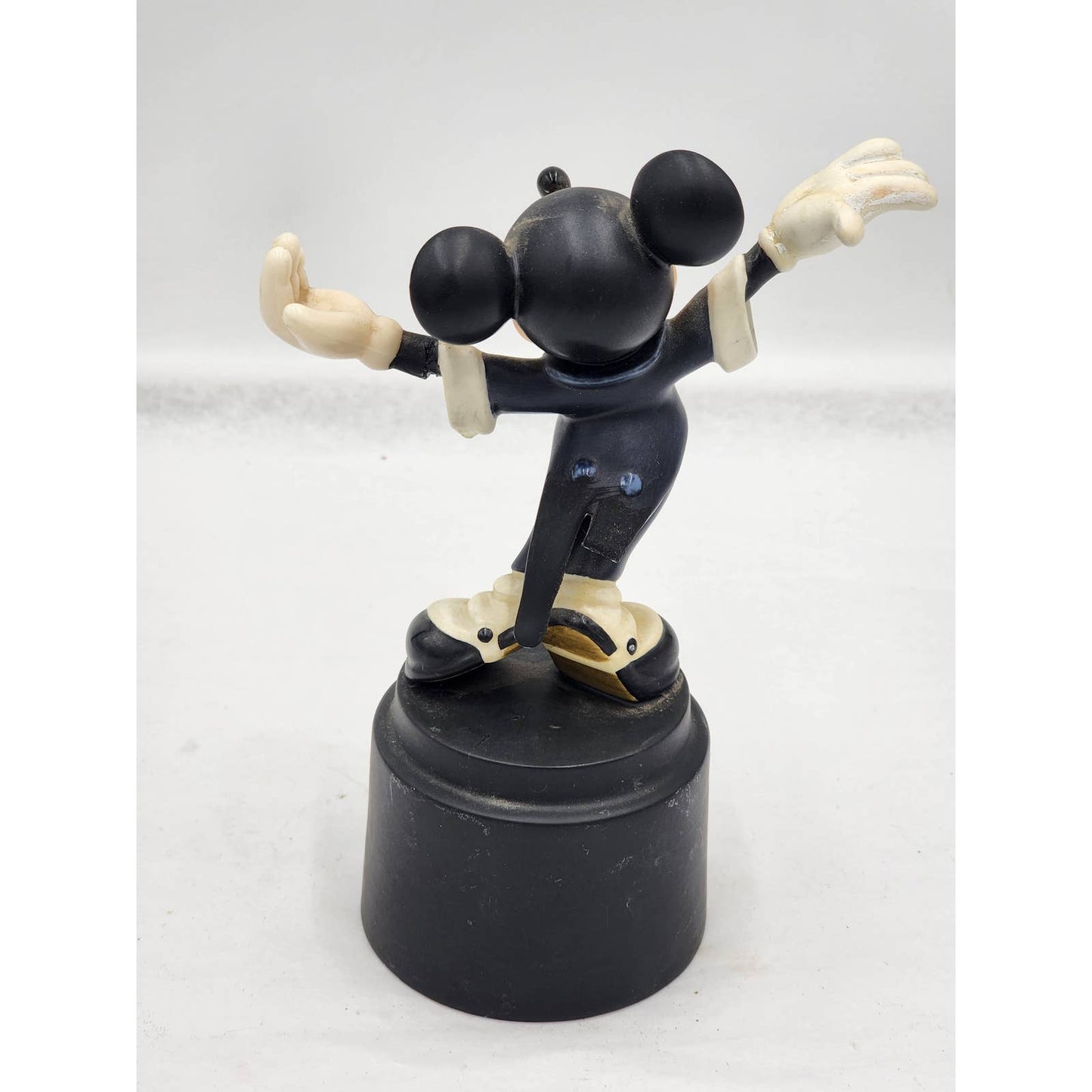 WDCC Figurine Walt Disney Collection Symphony Hour Maestro Mickey Mickel Mouse