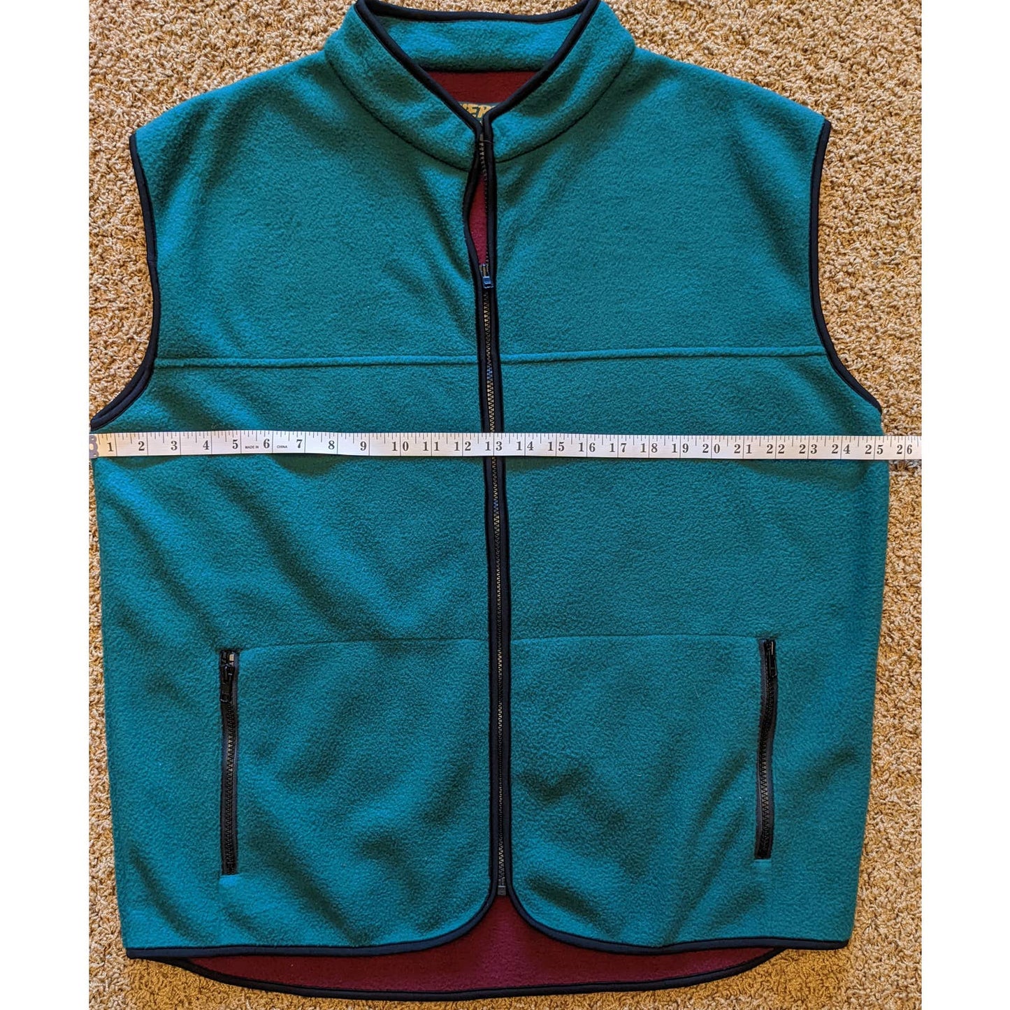 Sierra Trading Post Mens Vest Size XL