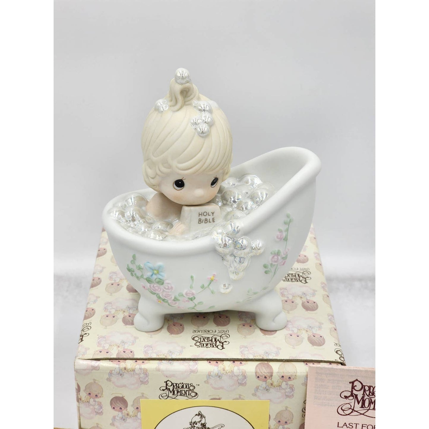 Precious Moments Figurine He Cleansed My Soul 100277 Christianity Box Tags