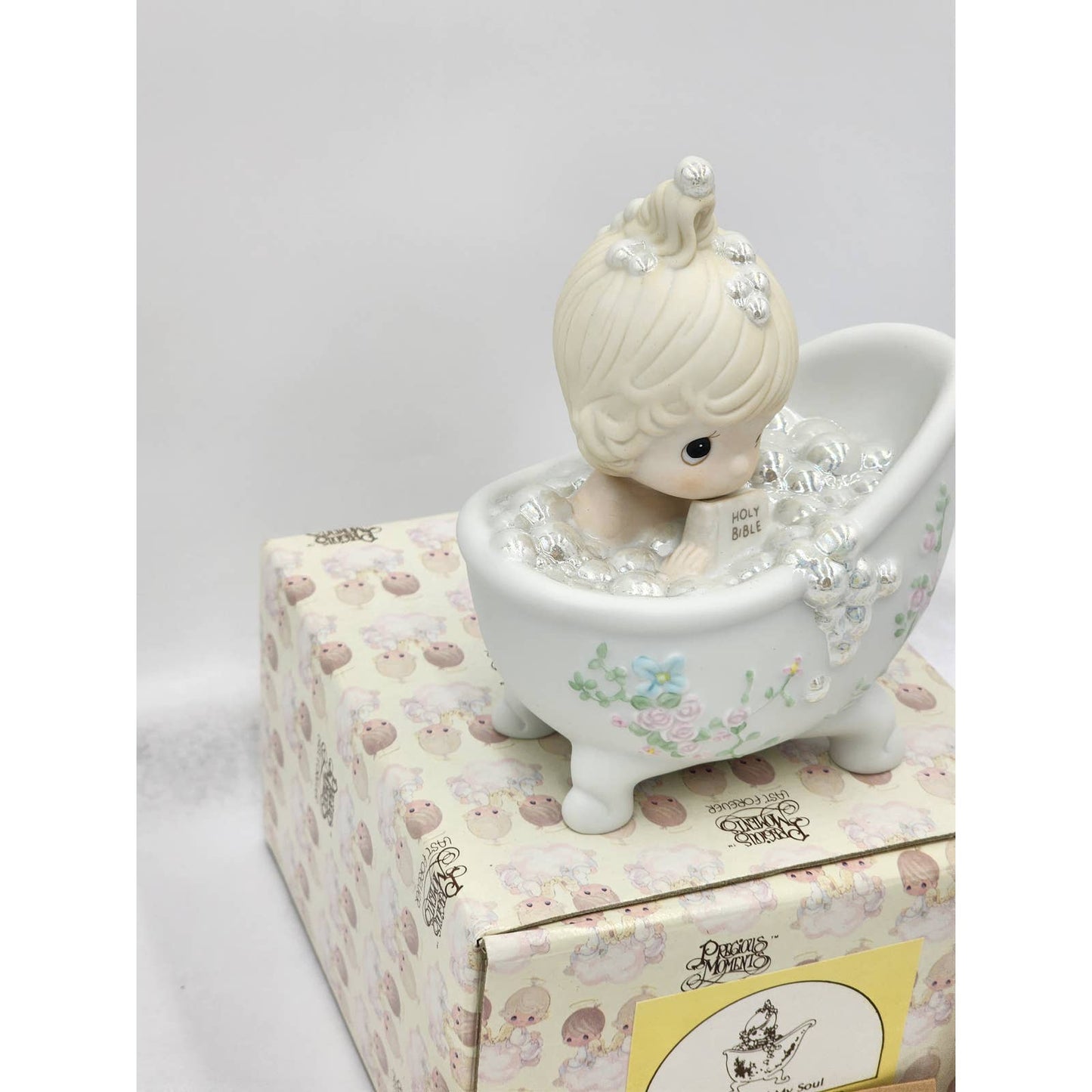 Precious Moments Figurine He Cleansed My Soul 100277 Christianity Box Tags