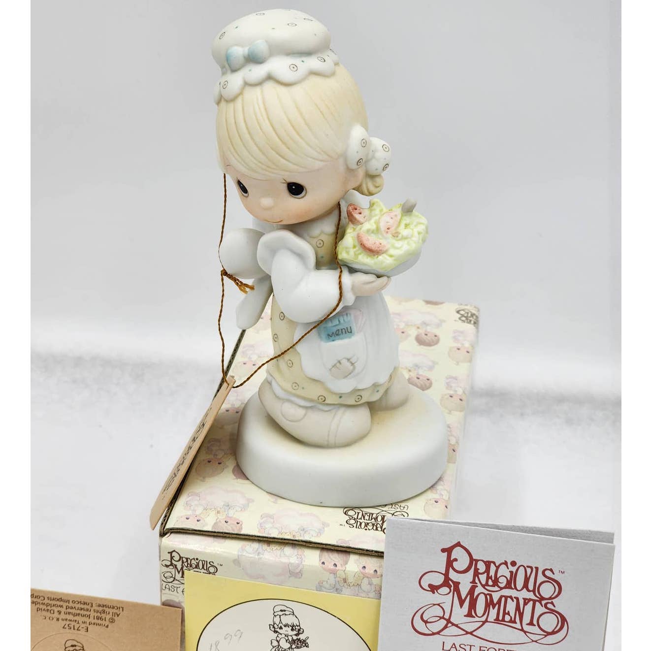 Precious Moments Figurine There Is Joy In Serving Jesus E-7157 Vintage Box Tags