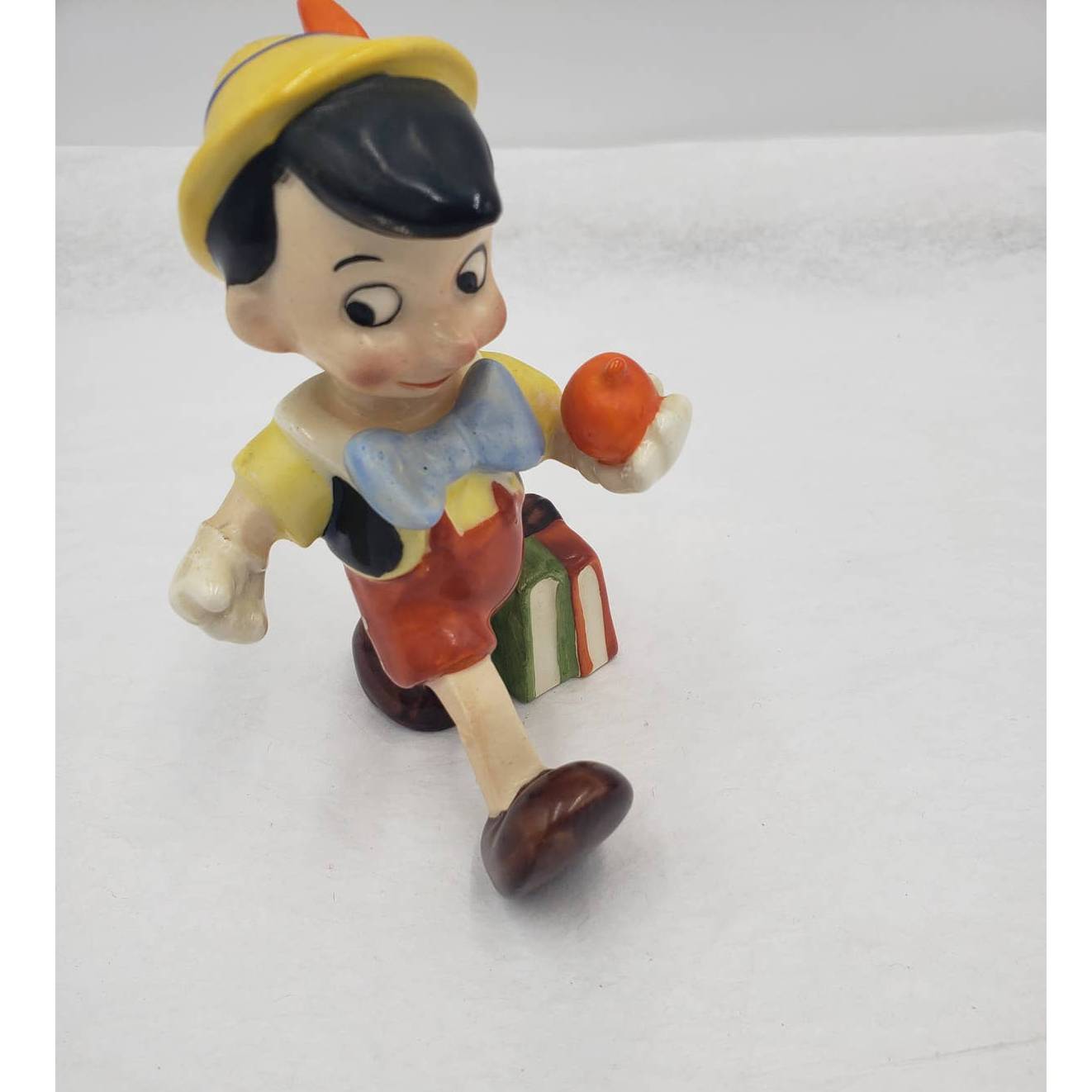 Goebel Pinocchio Germany Walt Disney Character Figurine Walking w/Apple